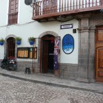 Cusco Los Perros Bar
