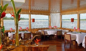 Amazon River Cruise - Delfin II Dining