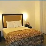 Bedroom at Ramada Jarvis Hotel 