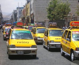 Yellow Tico Taxi in Peru How much is a Taxi to the Sacred Valley