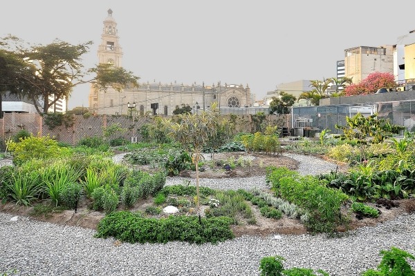 Astrid & Gaston's "Eden" at the Casa Moreyra in Lima