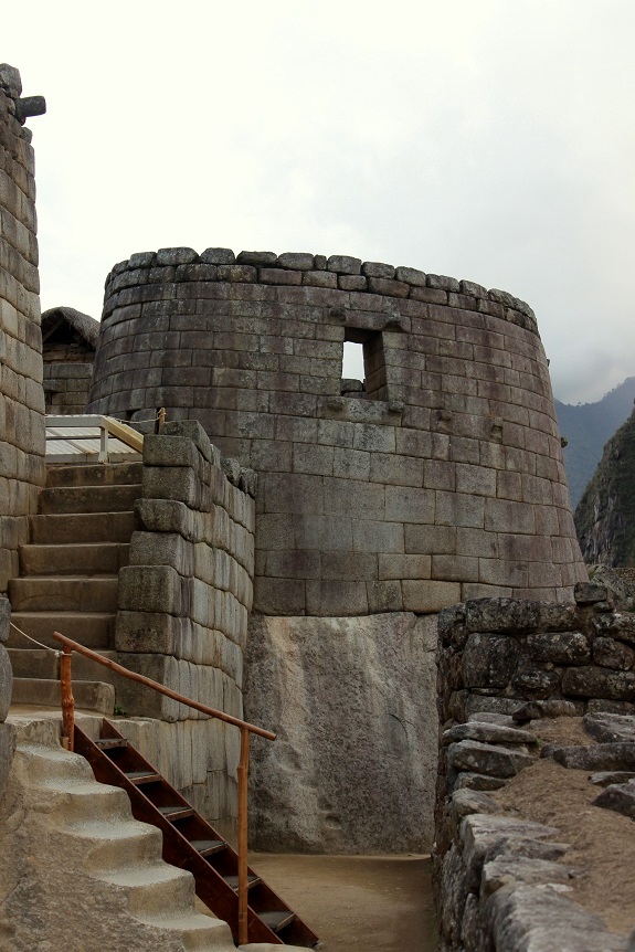 Inca Temple of the Sun - Machu Picchu 