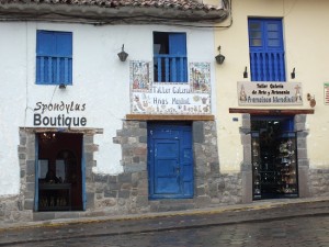 San Blas Shops and Galleries