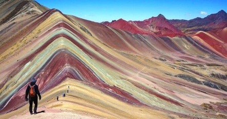 Top Tips for visiting rainbow mountain peru - Coca leaves
