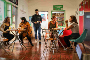 lima hostels - red llama guests enjoying breakfast